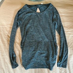 Lucy Activewear Long Sleeve Keyhole Top